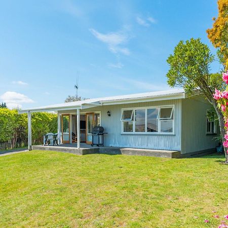 Lakeview Cottage - Rainbow Point Holiday Home 타우포 호 외부 사진